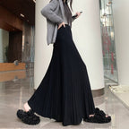 Long Pleated Knit Skirt